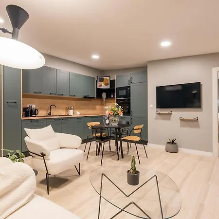 1 Bedroom Cozy In Hébergement de vacances