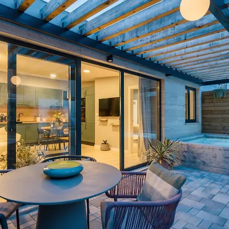 1 Bedroom Cozy In Hébergement de vacances Privlaka (Zadar)